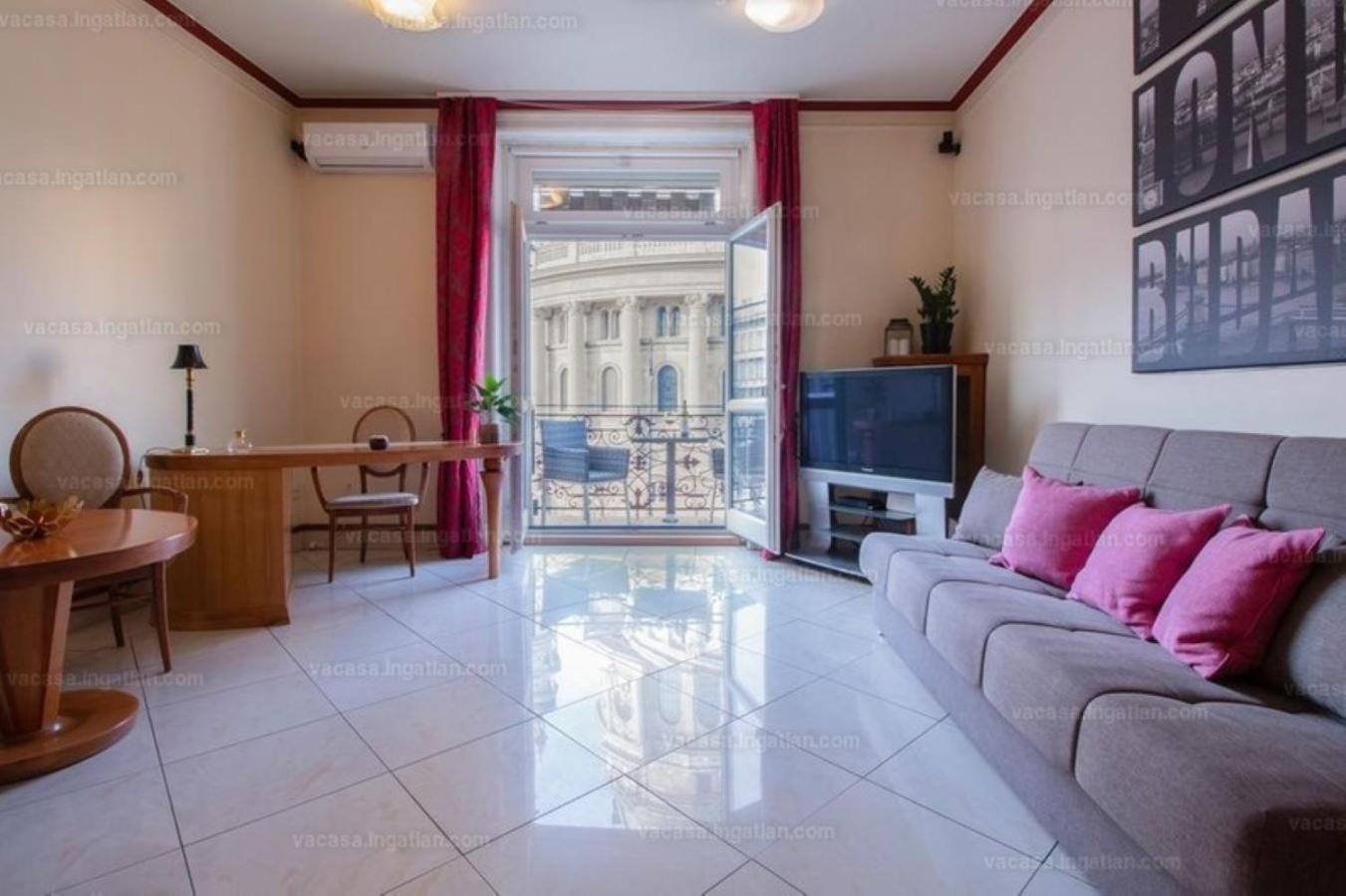 Breathless Panorama Basilika Suite With Balcony Need Reservation For Free Parking Budapest Extérieur photo